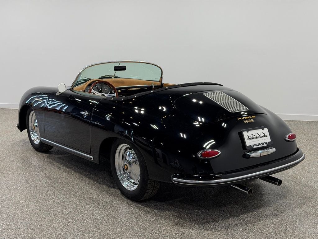 1958 Porsche 956  - 22987862 - 40