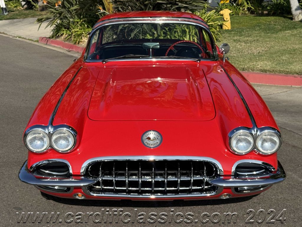 1959 Chevrolet Corvette  - 22698068 - 24