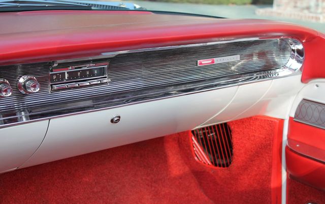 1960 Cadillac CONVERTIBLE  - 14624311 - 30