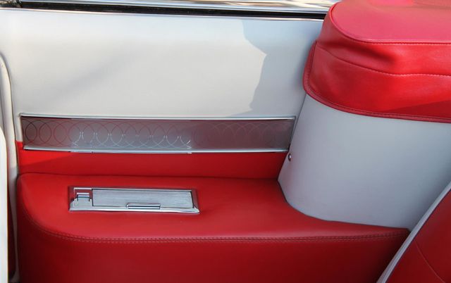 1960 Cadillac CONVERTIBLE  - 14624311 - 39