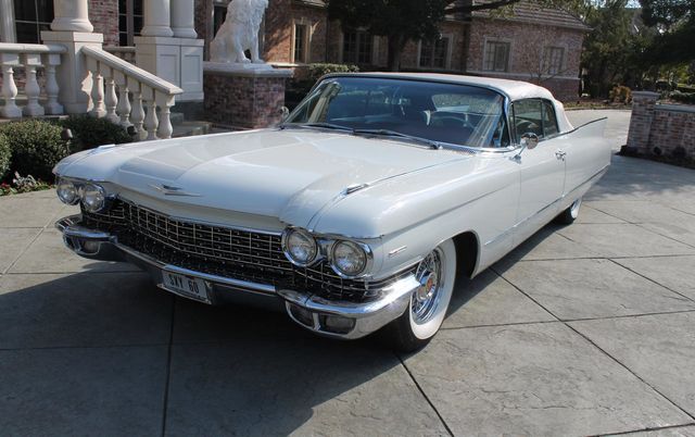 1960 Cadillac CONVERTIBLE  - 14624311 - 4