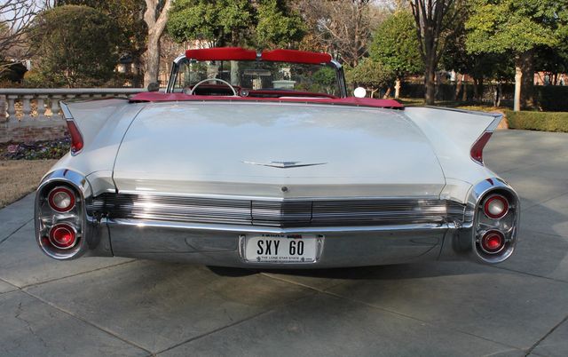 1960 Cadillac CONVERTIBLE  - 14624311 - 57