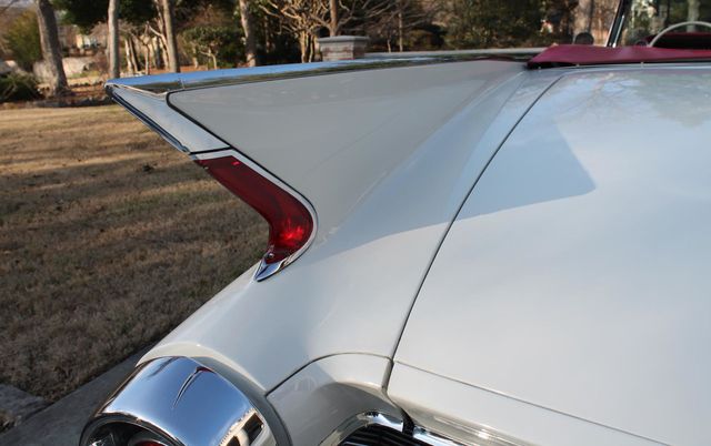 1960 Cadillac CONVERTIBLE  - 14624311 - 63