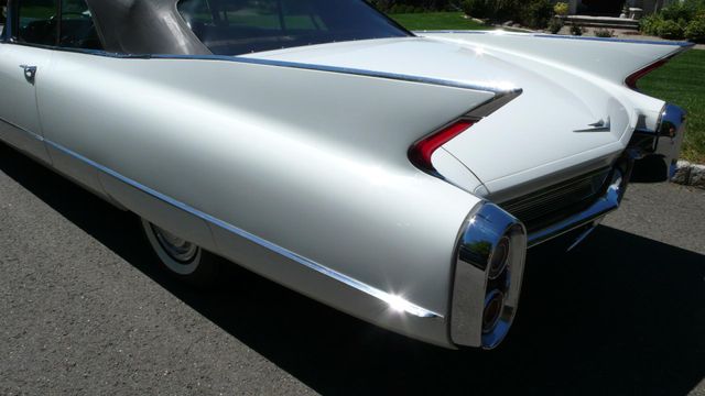 1960 Cadillac SERIES 62 ORIGINAL - 10960086 - 29