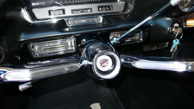 1960 Cadillac SERIES 62 ORIGINAL - 10960086 - 61