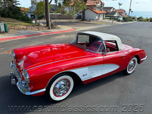 1960 Chevrolet Corvette  - 23028170 - 13