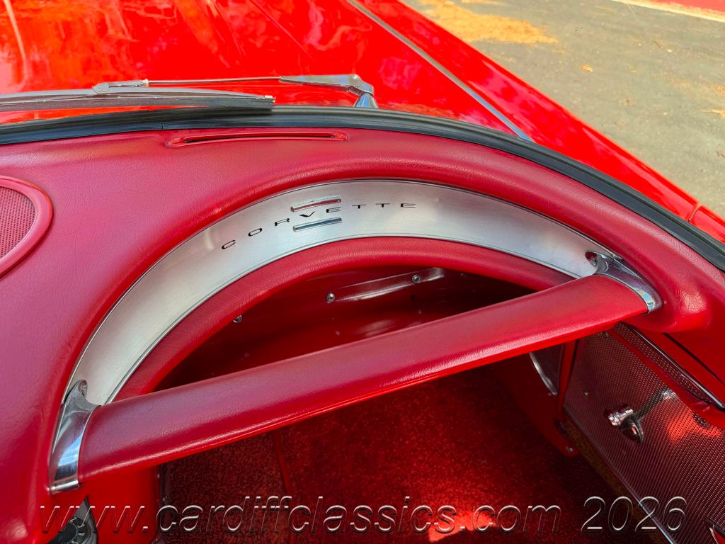 1960 Chevrolet Corvette  - 23028170 - 26