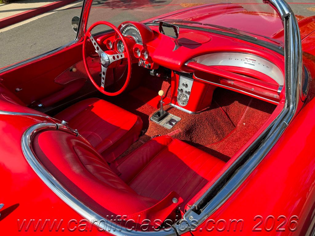 1960 Chevrolet Corvette  - 23028170 - 42