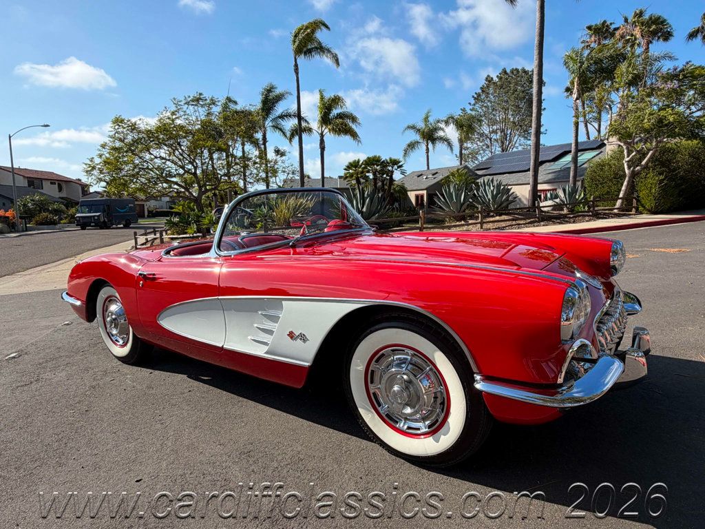 1960 Chevrolet Corvette  - 23028170 - 58