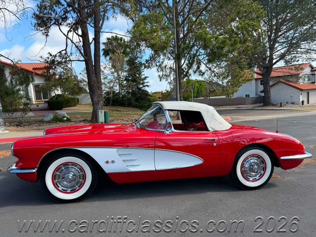 1960 Chevrolet Corvette  - 23028170 - 6
