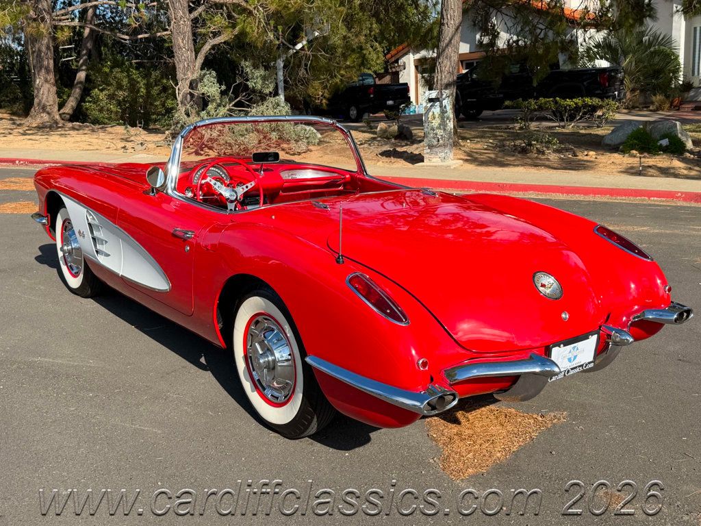 1960 Chevrolet Corvette  - 23028170 - 71