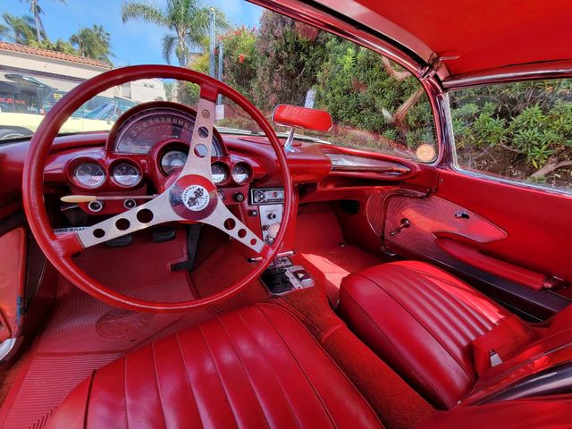 1960 Chevrolet CORVETTE 1960 CHEVROLET CORVETTE CLASSIC SIGNET RED - 21331833 - 16