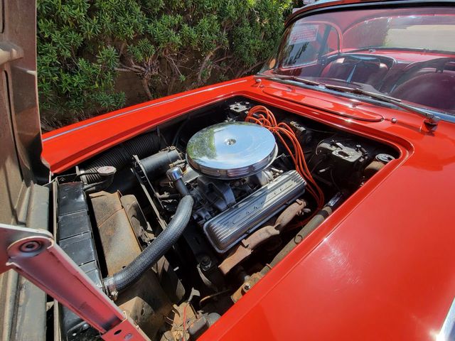 1960 Chevrolet CORVETTE 1960 CHEVROLET CORVETTE CLASSIC SIGNET RED - 21331833 - 20