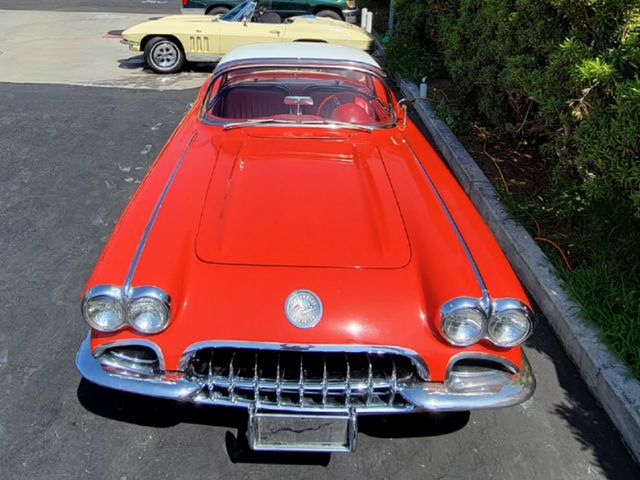 1960 Chevrolet CORVETTE 1960 CHEVROLET CORVETTE CLASSIC SIGNET RED - 21331833 - 25