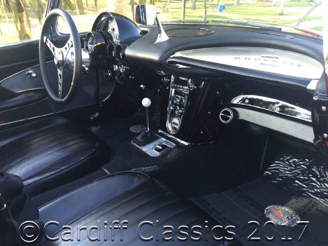 1960 Chevrolet Corvette Resto-Mod LS2 - 16155537 - 9