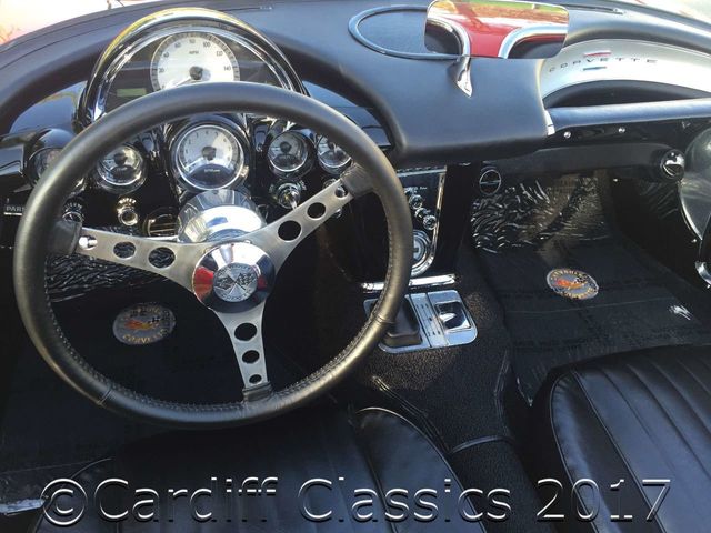 1960 Chevrolet Corvette Resto-Mod LS2 - 16155537 - 10