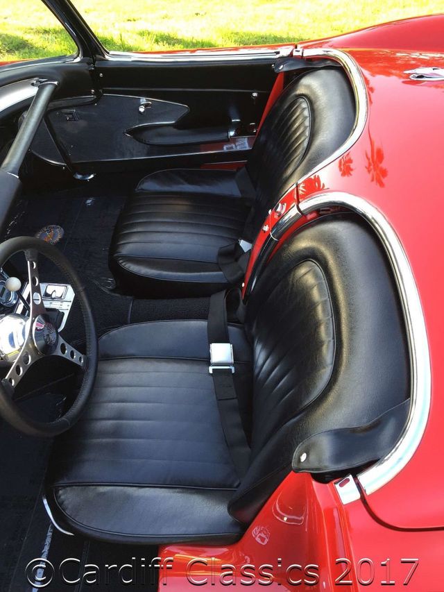 1960 Chevrolet Corvette Resto-Mod LS2 - 16155537 - 11