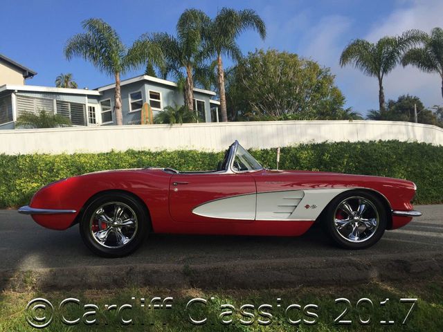 1960 Chevrolet Corvette Resto-Mod LS2 - 16155537 - 17
