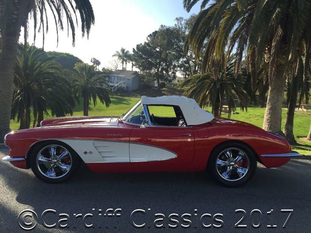 1960 Chevrolet Corvette Resto-Mod LS2 - 16155537 - 20