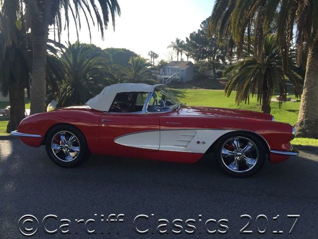1960 Chevrolet Corvette Resto-Mod LS2 - 16155537 - 21
