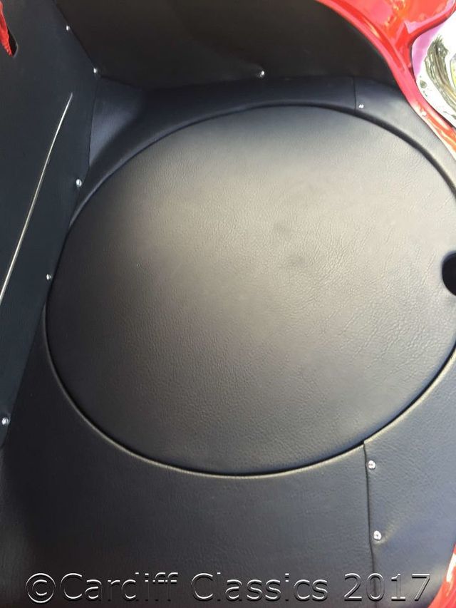 1960 Chevrolet Corvette Resto-Mod LS2 - 16155537 - 29