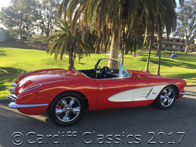 1960 Chevrolet Corvette Resto-Mod LS2 - 16155537 - 32