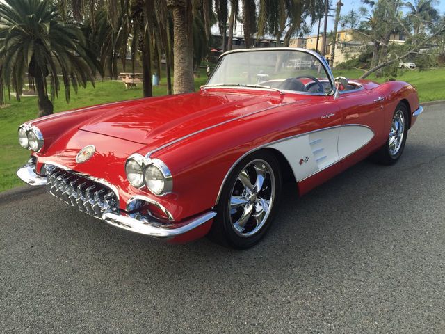 1960 Chevrolet Corvette Resto-Mod LS2 - 16155537 - 41