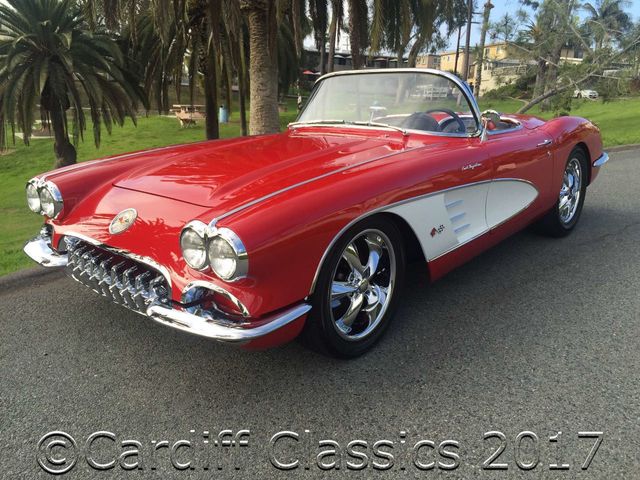 1960 Chevrolet Corvette Resto-Mod LS2 - 16155537 - 6
