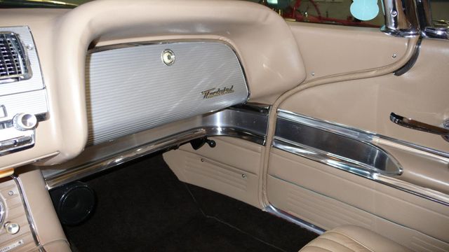 1960 Ford THUNDERBIRD  - 17621414 - 24