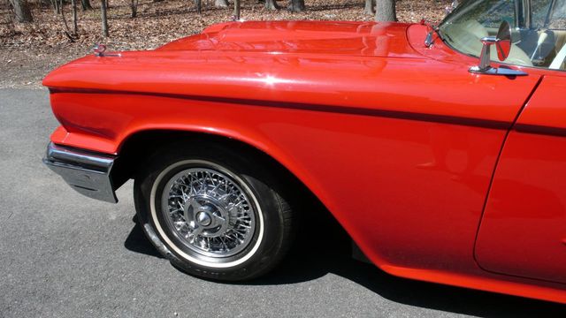 1960 Ford THUNDERBIRD  - 17621414 - 57