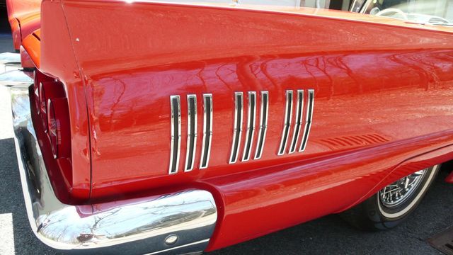1960 Ford THUNDERBIRD  - 17621414 - 70
