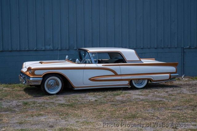 1960 Ford Thunderbird Custom - 22838799 - 12