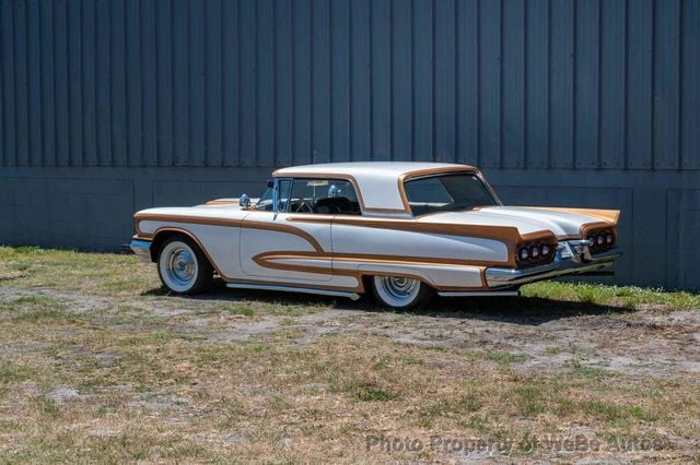 1960 Ford Thunderbird Custom - 22838799 - 15