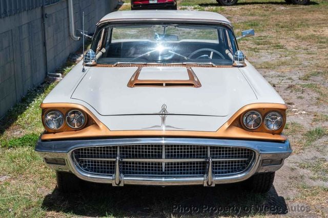 1960 Ford Thunderbird Custom - 22838799 - 23