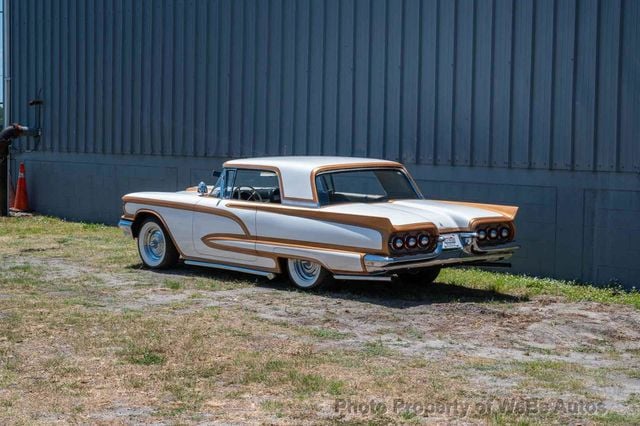 1960 Ford Thunderbird Custom - 22838799 - 2