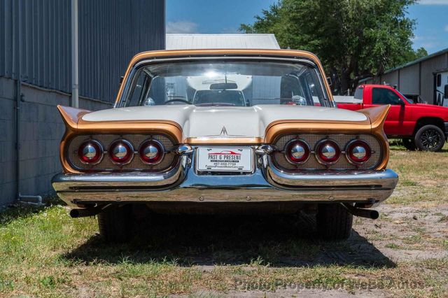 1960 Ford Thunderbird Custom - 22838799 - 40