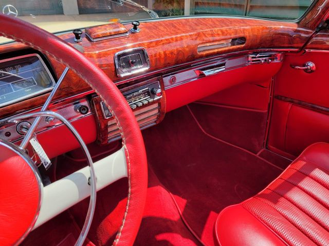 1960 Mercedes-Benz 220S  - 21010089 - 47