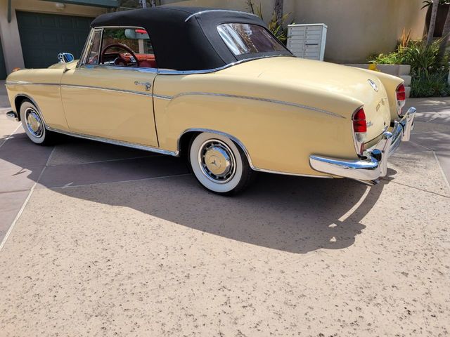 1960 Mercedes-Benz 220S  - 21010089 - 55
