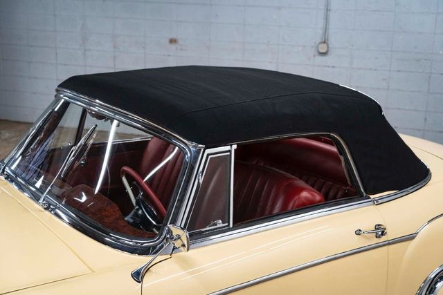 1960 Mercedes-Benz 220S  - 21010089 - 6