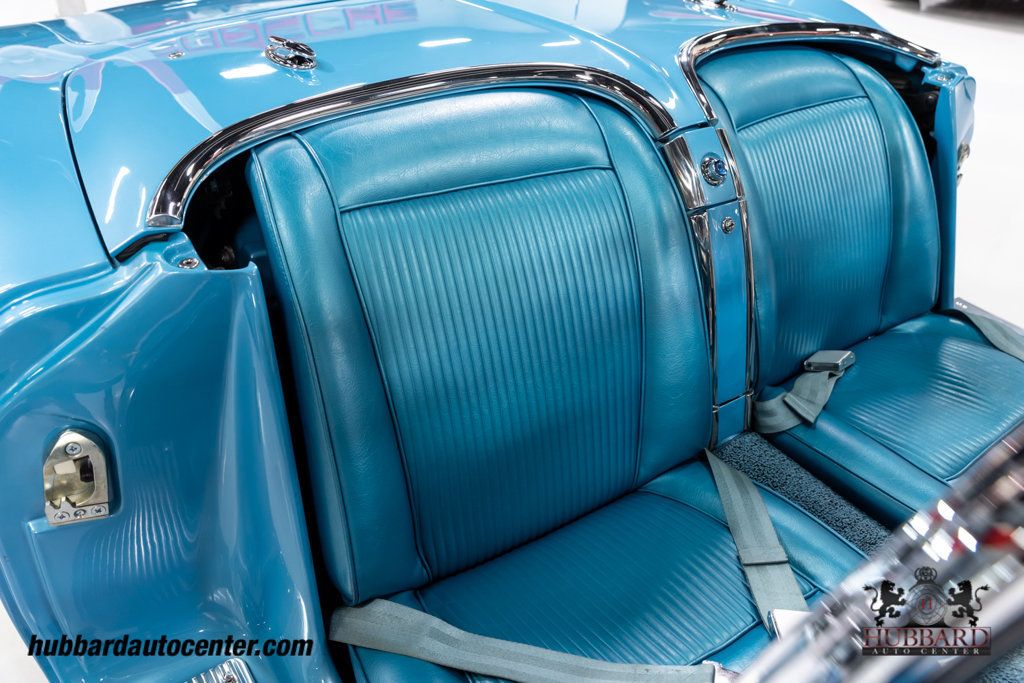 1961 Chevrolet Corvette  - 22412073 - 76