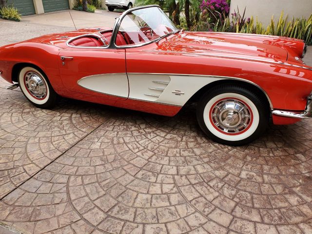 1961 Chevrolet CORVETTE  - 19133003 - 1