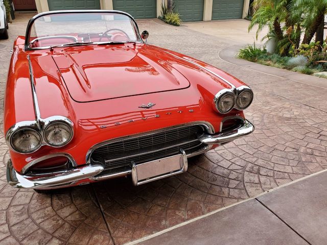 1961 Chevrolet CORVETTE  - 19133003 - 4