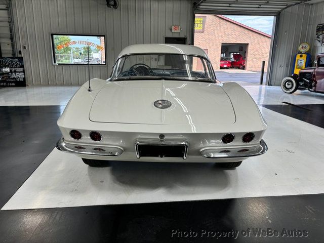 1961 Chevrolet Corvette  - 22575702 - 10