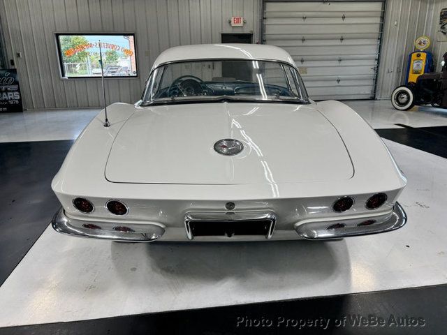 1961 Chevrolet Corvette  - 22575702 - 11