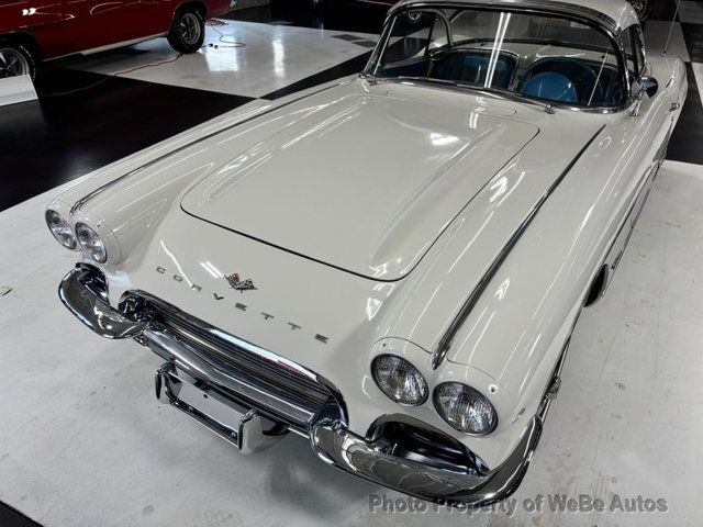 1961 Chevrolet Corvette  - 22575702 - 19