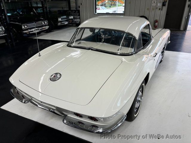 1961 Chevrolet Corvette  - 23000652 - 9