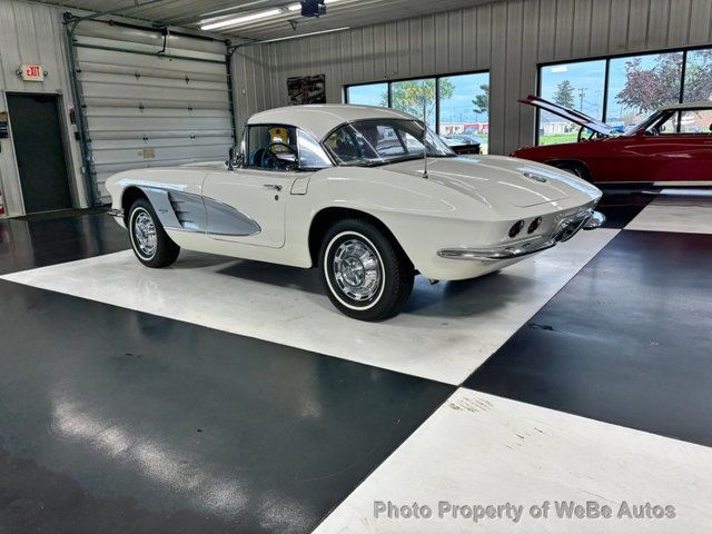 1961 Chevrolet Corvette  - 23000652 - 13