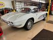 1961 Chevrolet Corvette  - 23000652 - 30