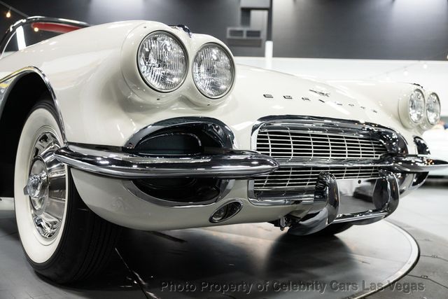 1961 Chevrolet Corvette Fuel Injected  "Fuelie" - 19136426 - 16