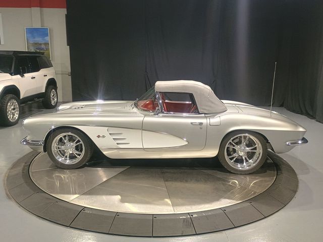 1961 Chevrolet Corvette Restomod Gen V LT1 - 22973781 - 1
